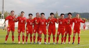 [田径]中国队打破男子4X400米接力全国室内纪录