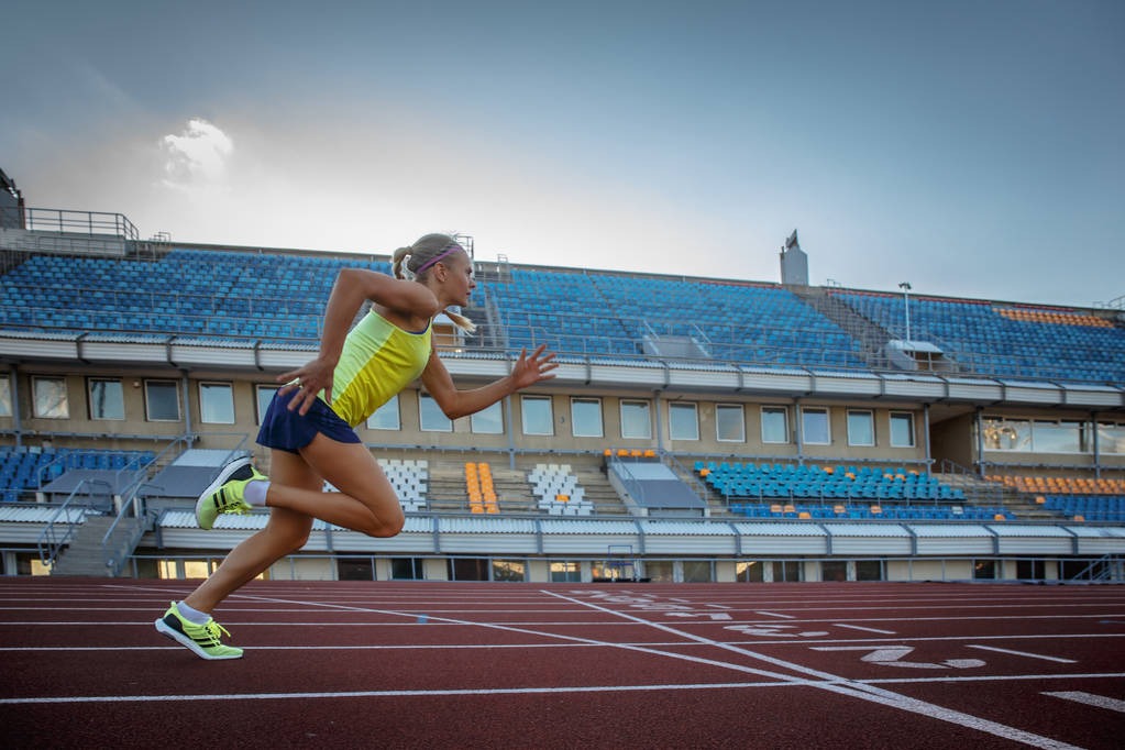惠芳就爱踢足球 · 昨天11：21 · 2.3万阅读