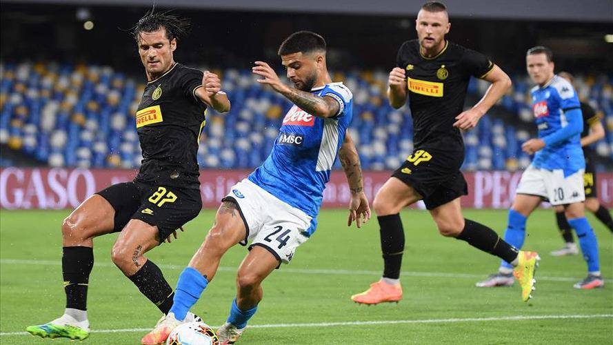 段抓住两个 段抓住两个