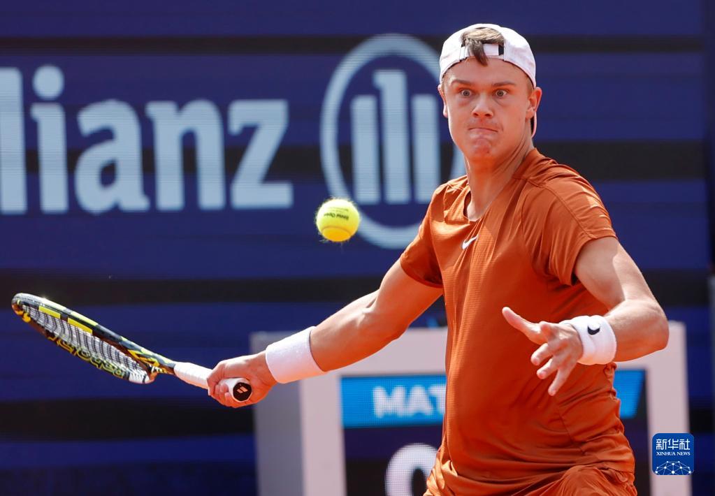 恐被立即出 恐被立即出