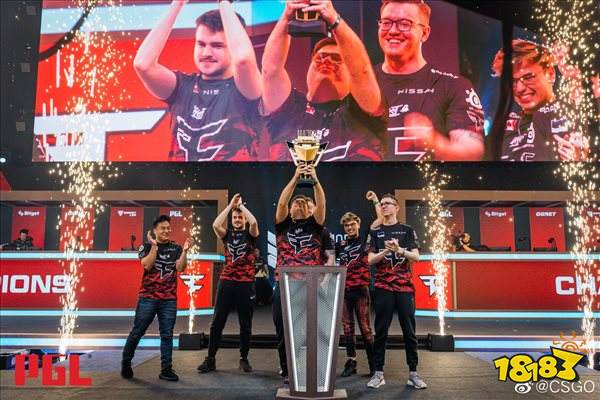 从春晚秧歌到拳击擂台，中国机器人打服老外