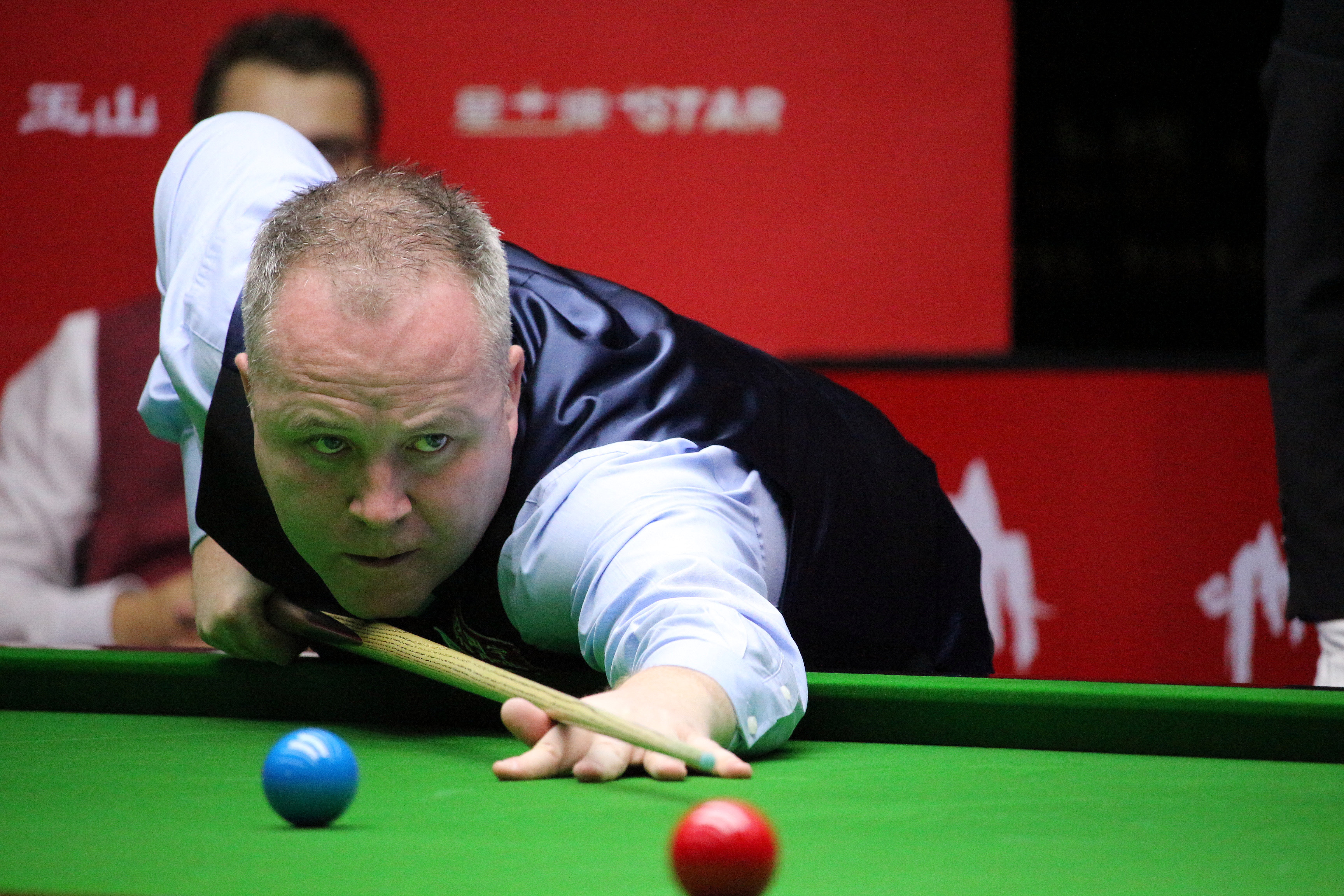 [NBA]波斯特突破分球 库里篮下拉杆得手.